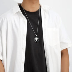 Round Hemp Leaf Pendant for Men –
