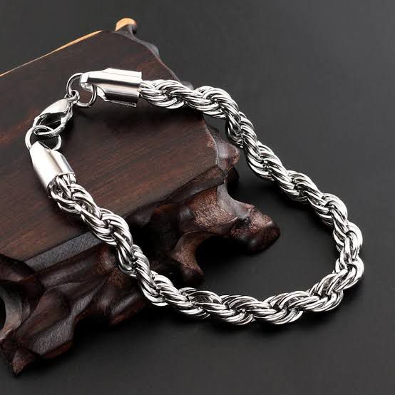 Spiral Twistetd bracelet