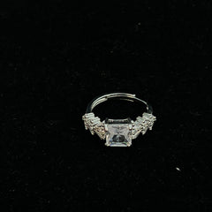 Shining stone ring