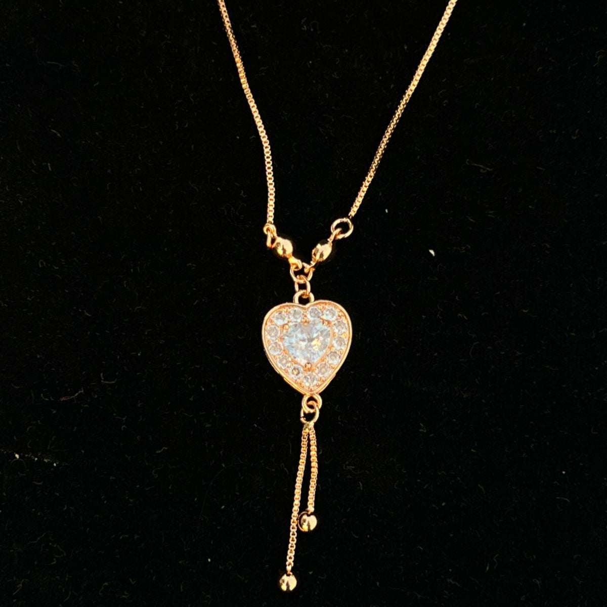 Heart pearl pendant