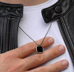 SQUARE ONYX