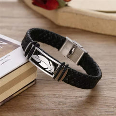 Feather bracelet