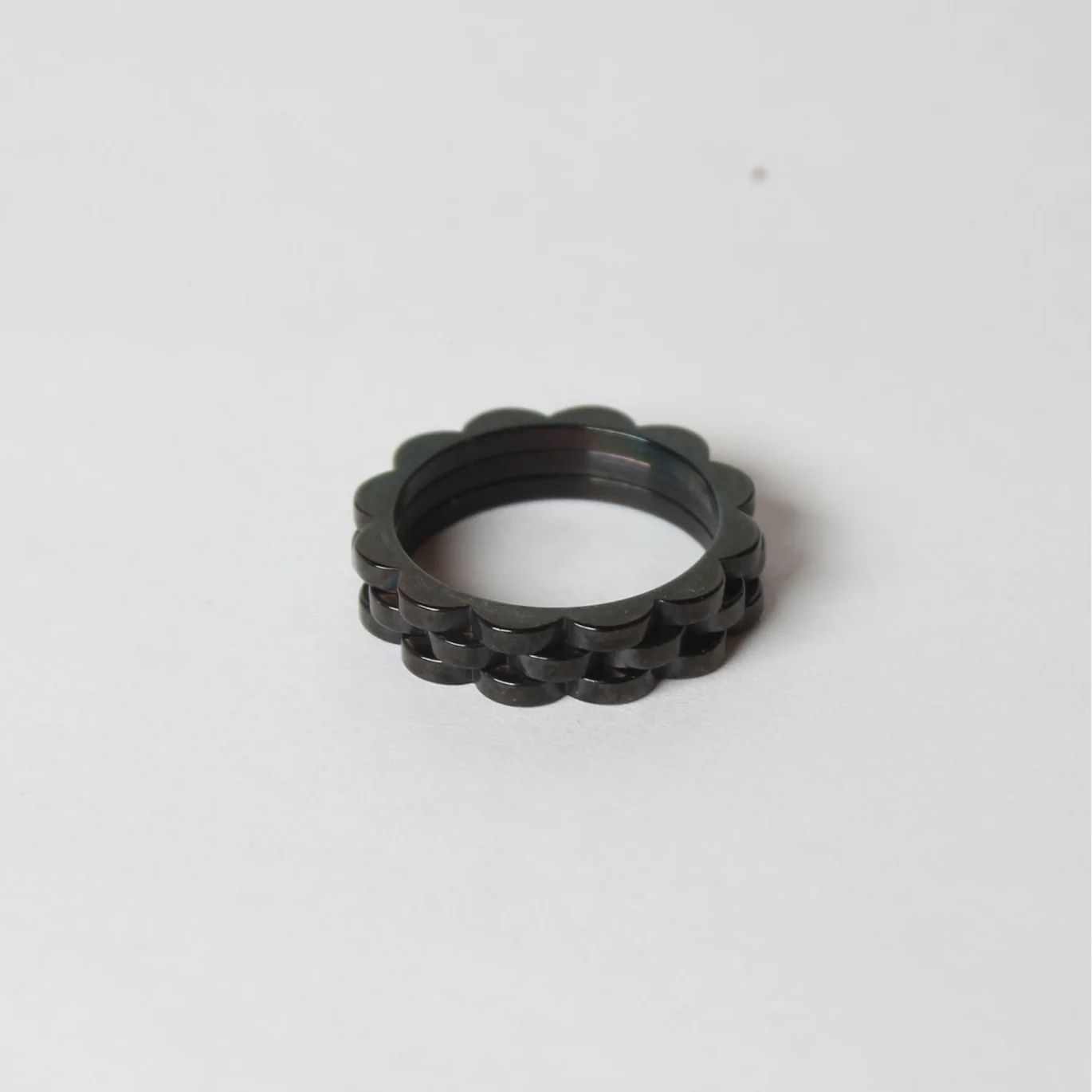 Jubilee black ring