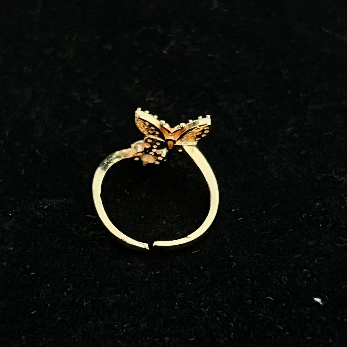 Butterfly ring