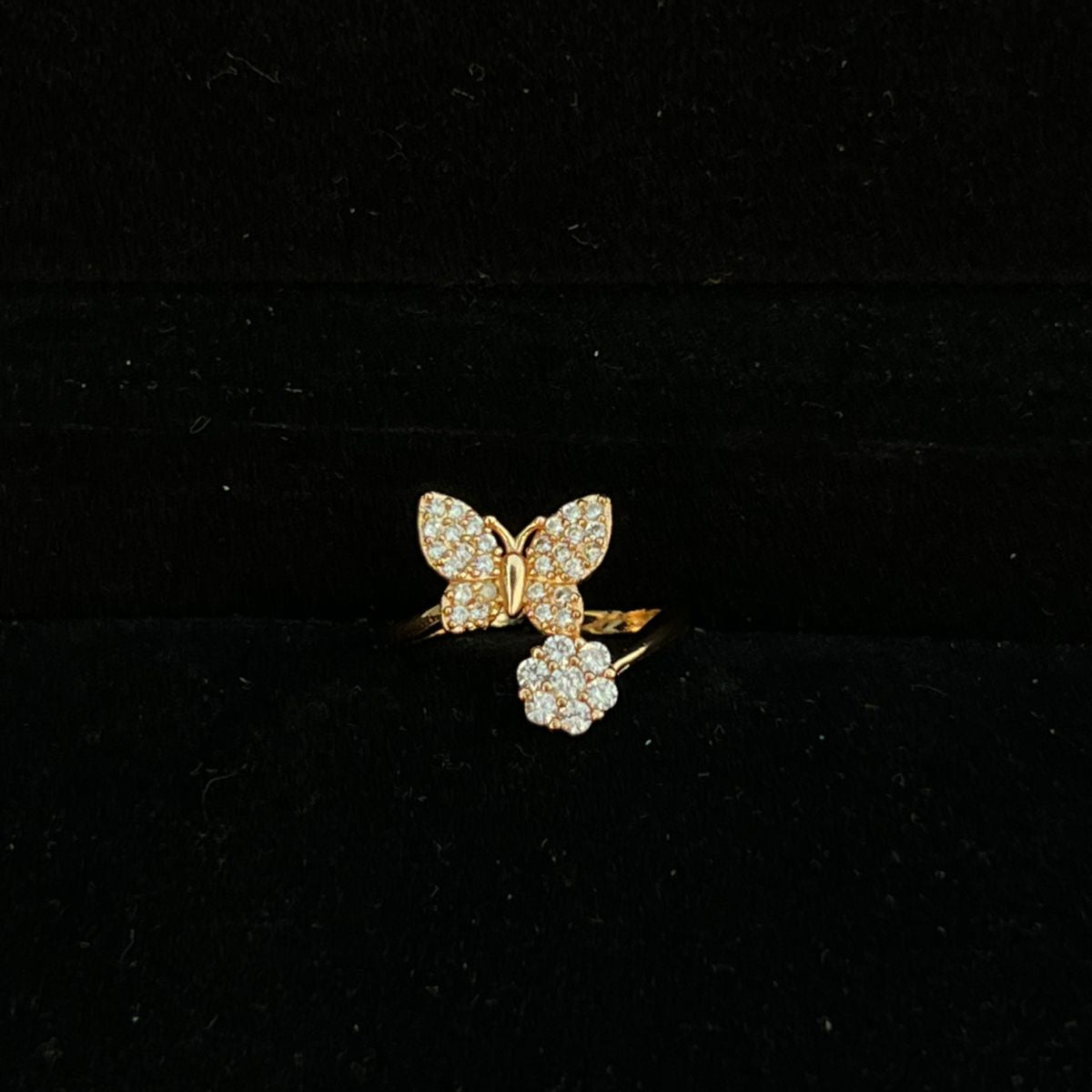 Butterfly ring
